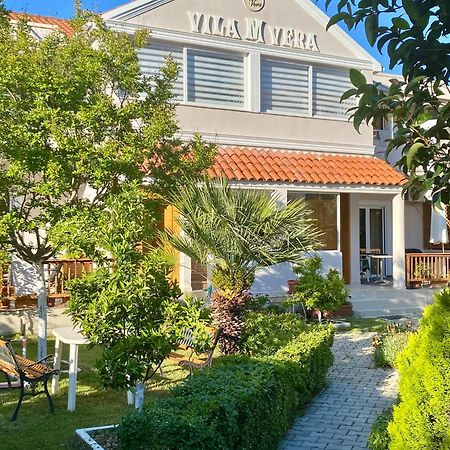 דורס Vila M Vera Rooms With Kitchen And Apartments מראה חיצוני תמונה
