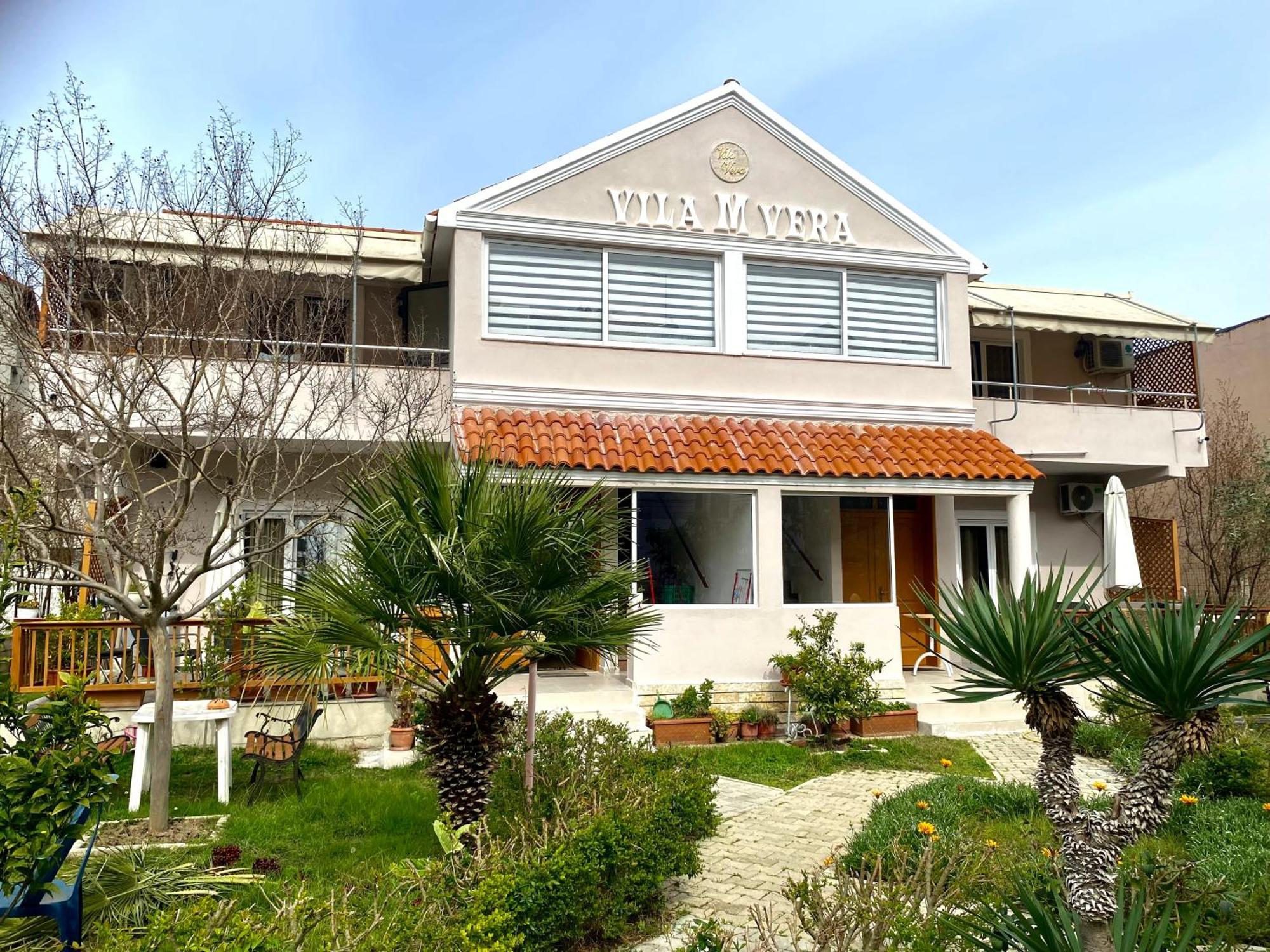 דורס Vila M Vera Rooms With Kitchen And Apartments מראה חיצוני תמונה