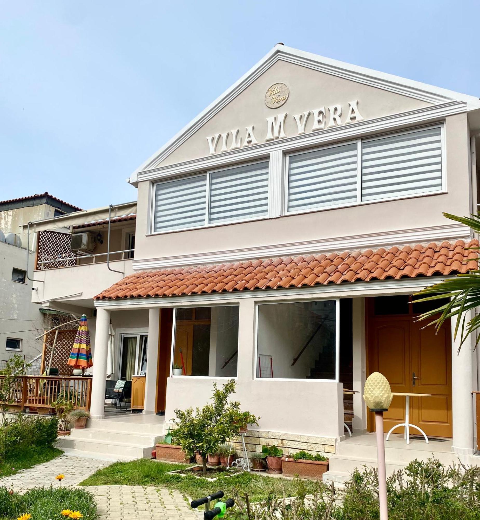 דורס Vila M Vera Rooms With Kitchen And Apartments מראה חיצוני תמונה