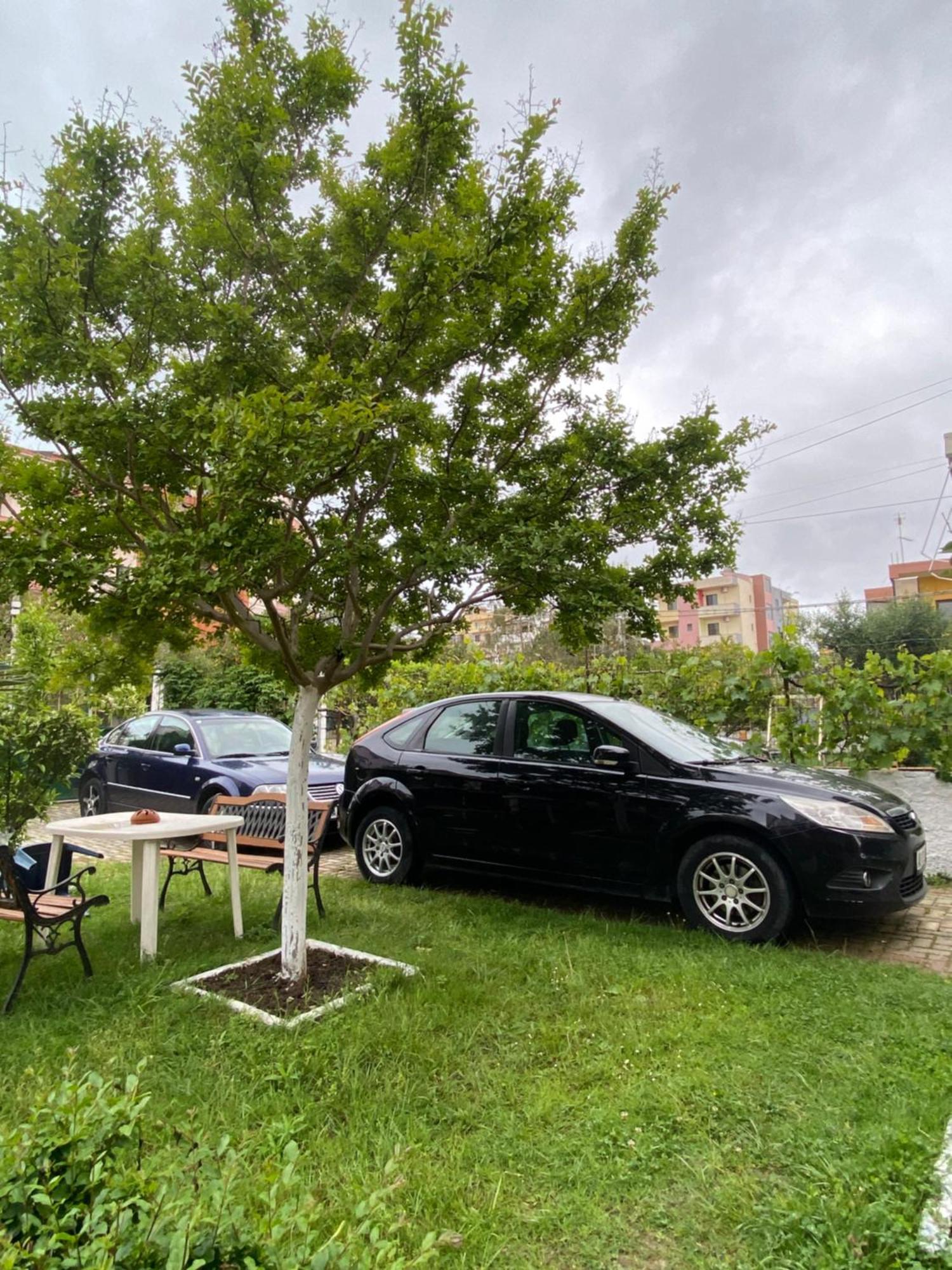 דורס Vila M Vera Rooms With Kitchen And Apartments מראה חיצוני תמונה