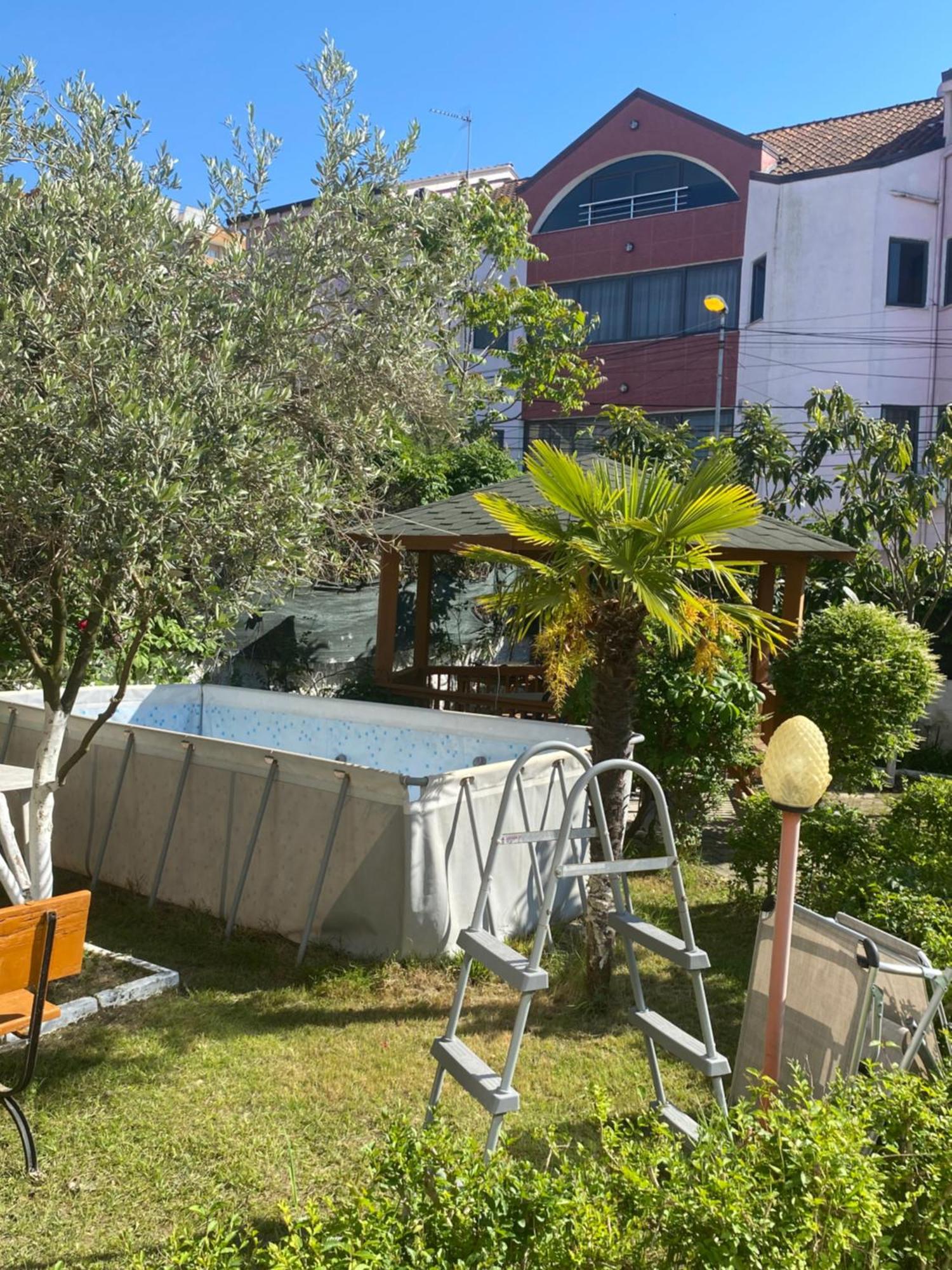 דורס Vila M Vera Rooms With Kitchen And Apartments מראה חיצוני תמונה